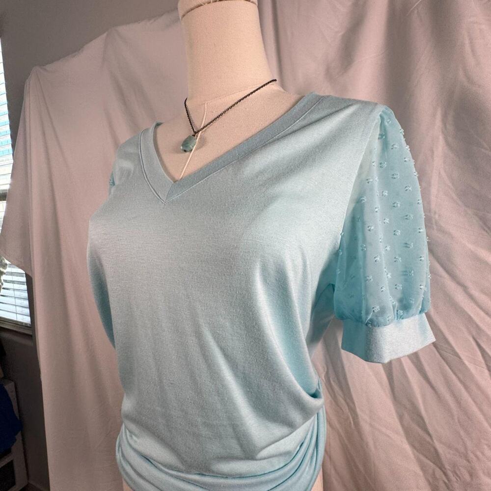 Baby blue swiss dot puff top